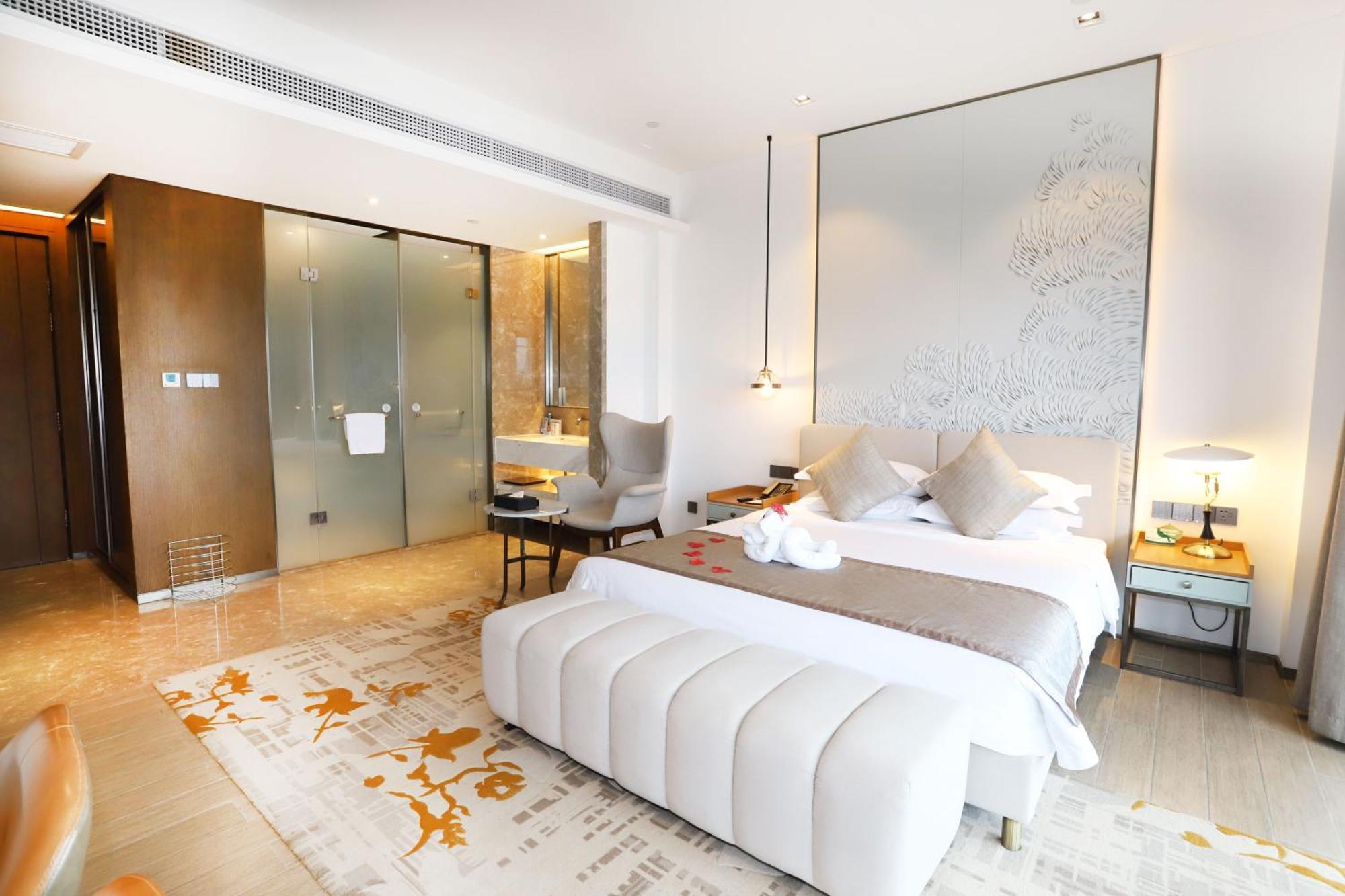 Rock Platinum Sea View Hotel Sanya Exterior foto